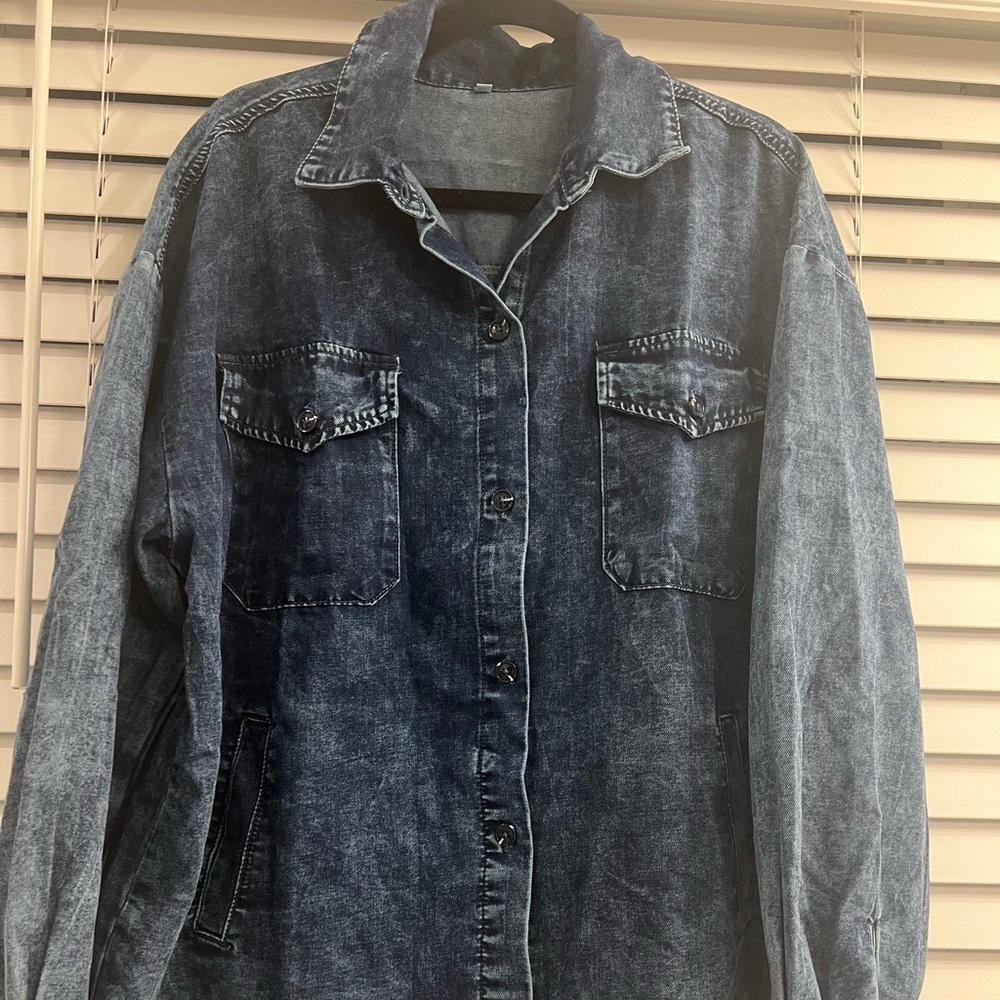 NWOT-Oversized Jean Shirt